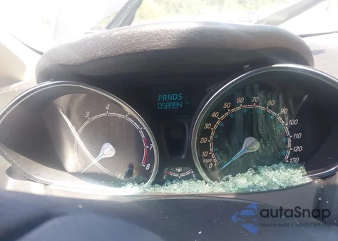 2015 Ford Fiesta Titanium z USA, uszkodzony, nr VIN 3FADP4FJ0FM212901